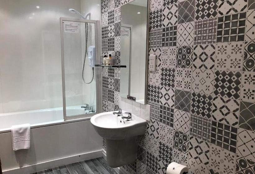 فندق The York Priory