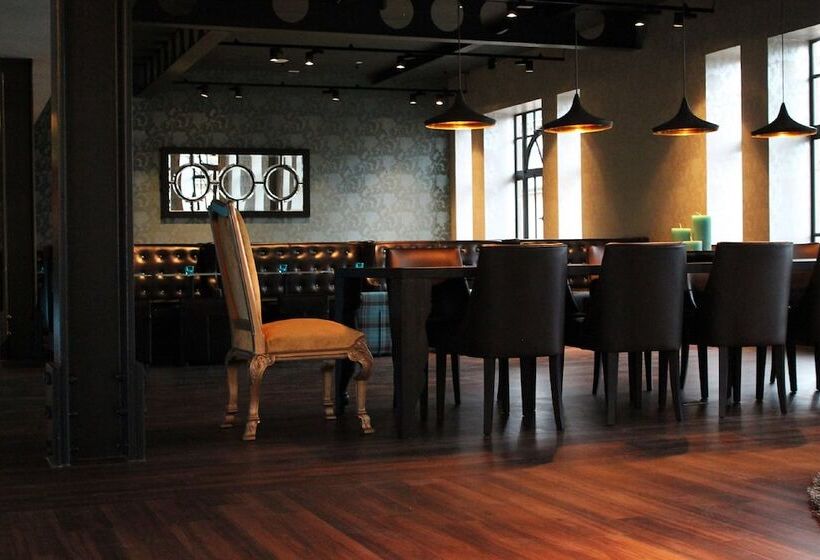 Motel One Edinburgh Princes