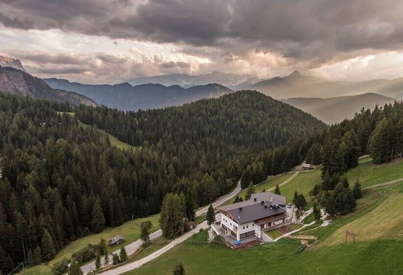 Alpine Hotel Gran Foda