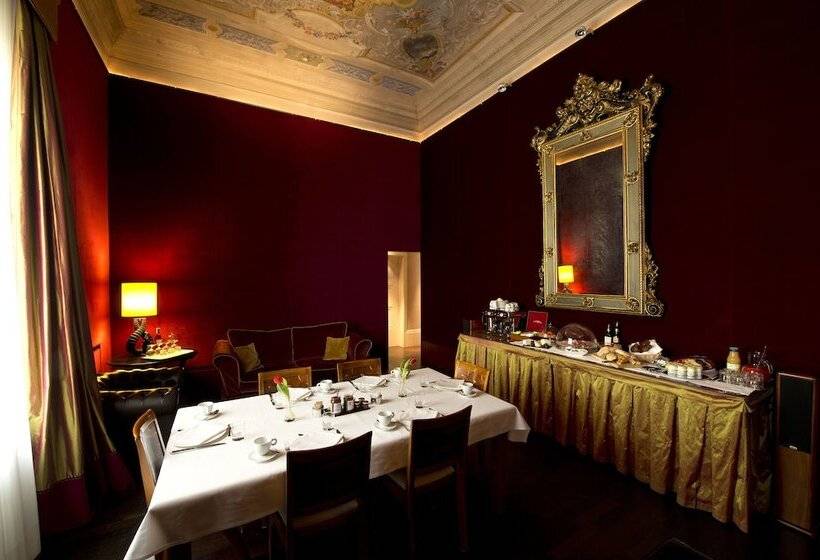 هتل 1865 Residenza D'epoca