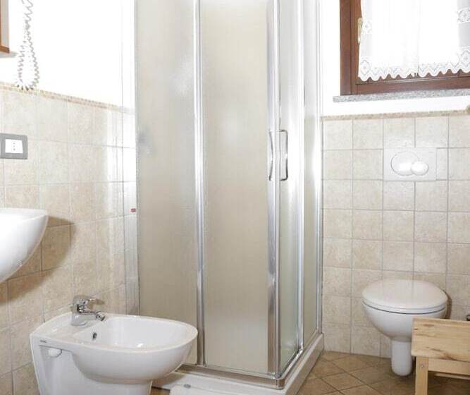 Отель Agri Village Pavia