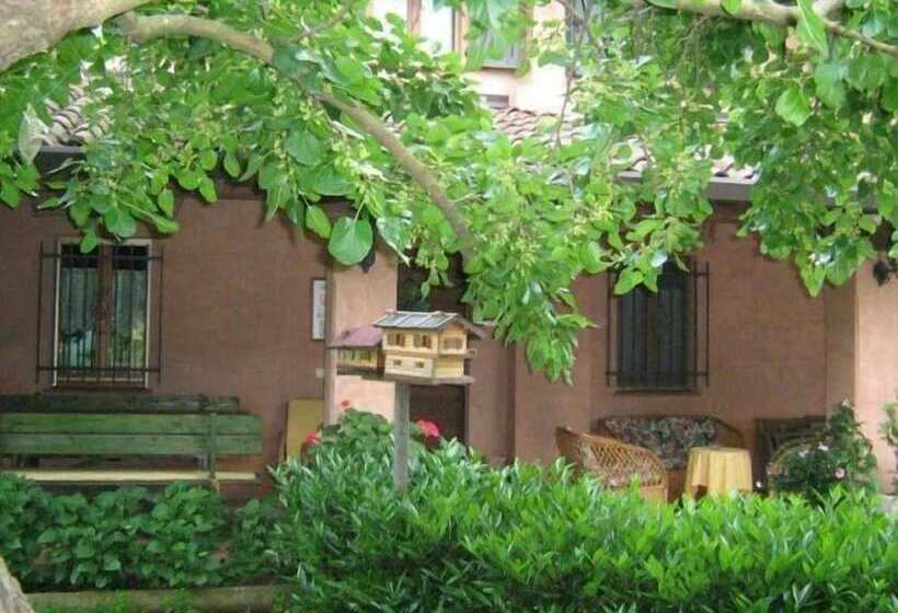 בית מלון כפרי Agriturismo Borg Da Ocjs