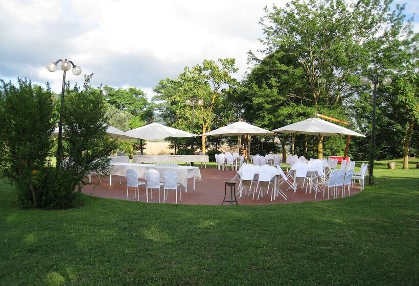 Отель Agriturismo Le Casette