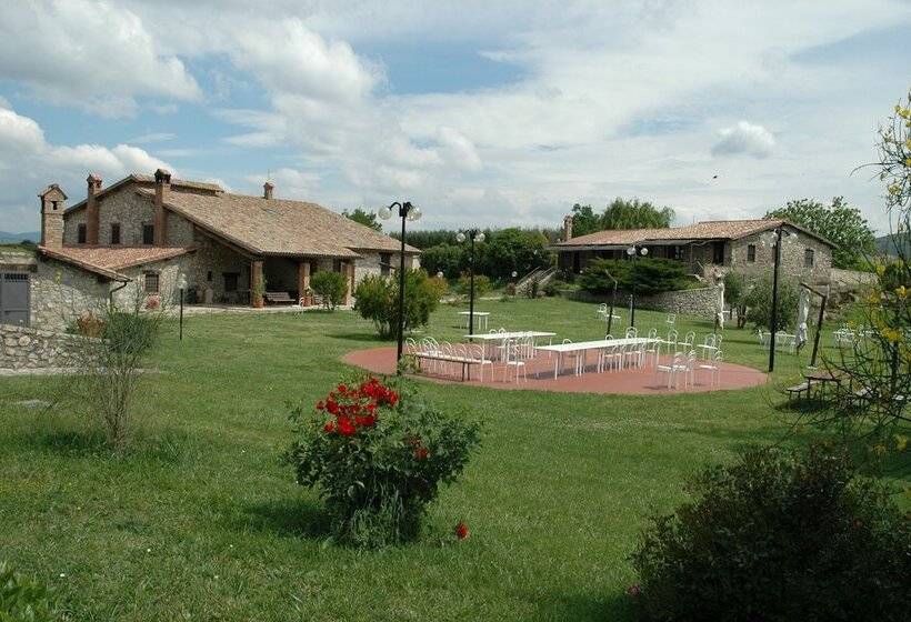 Отель Agriturismo Le Casette