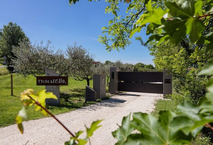 בית מלון כפרי Agriturismo Moscatello