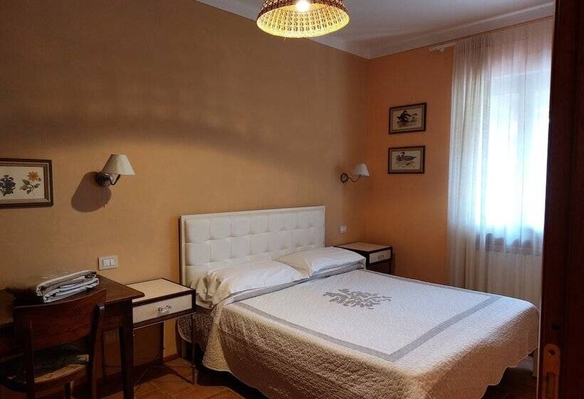 בית מלון כפרי Agriturismo Tenuta La Fratta