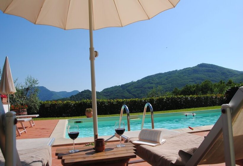 בית מלון כפרי Agriturismo Tenuta La Fratta