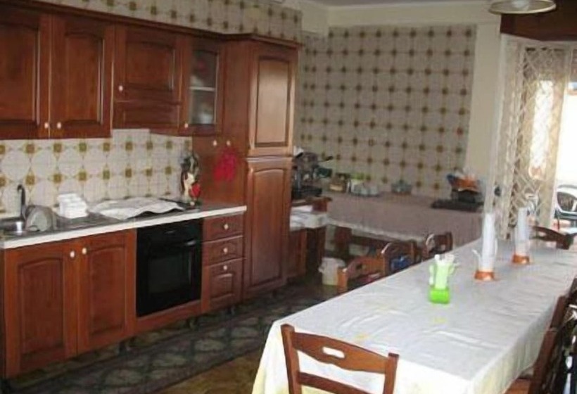 Отель Airport Torre Clementina Inn