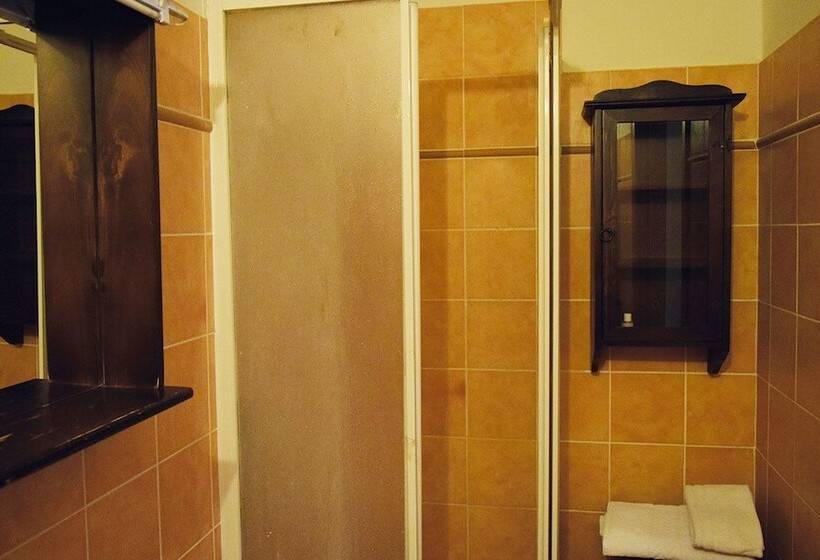 Отель Airport Torre Clementina Inn