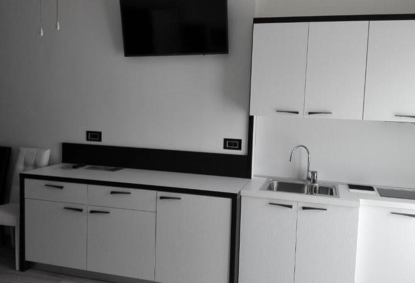 Отель Albergo Casa Este