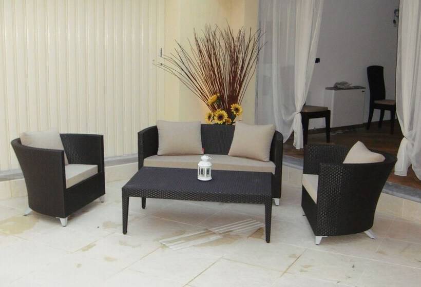 호텔 Albergo Corona