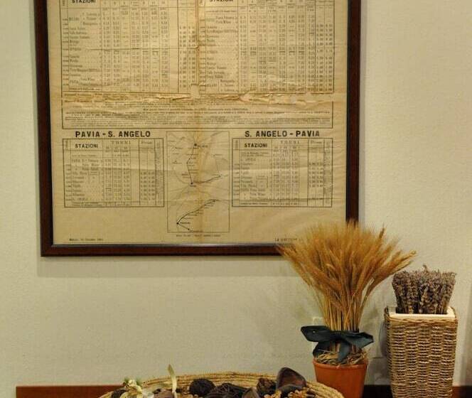 בית מלון כפרי Albergo Della Corona