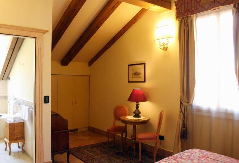 Hotel Albergo Delle Drapperie