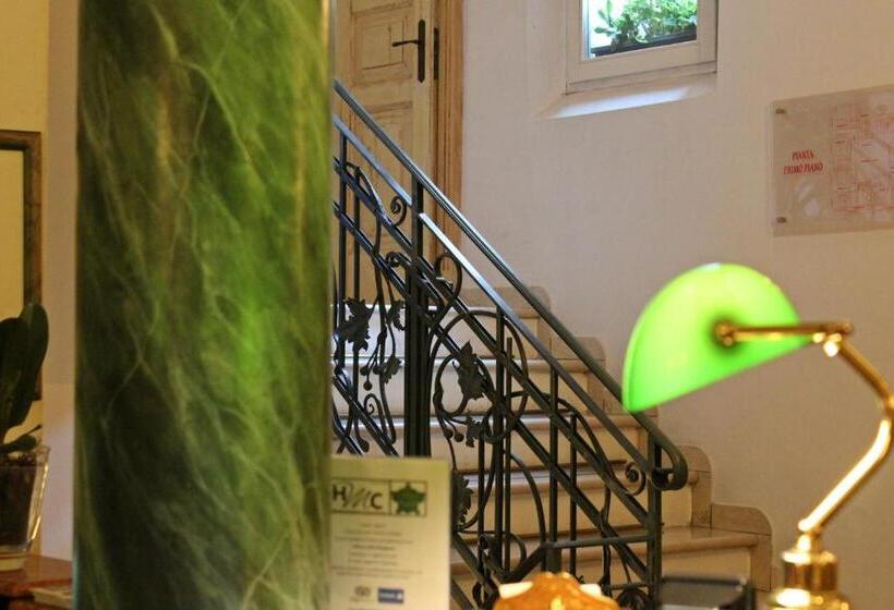 Hotel Albergo Delle Drapperie