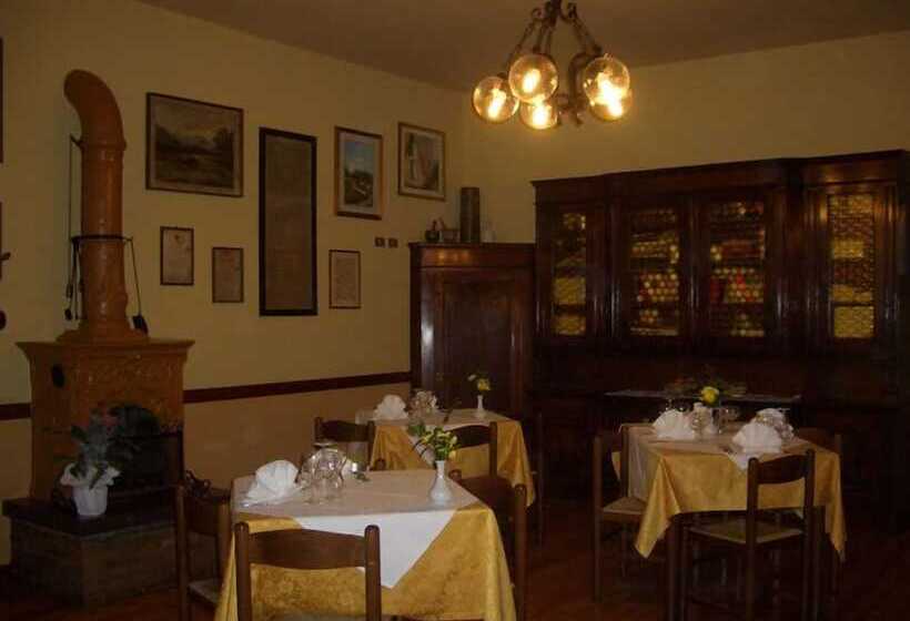 فندق Albergo Il Castellino