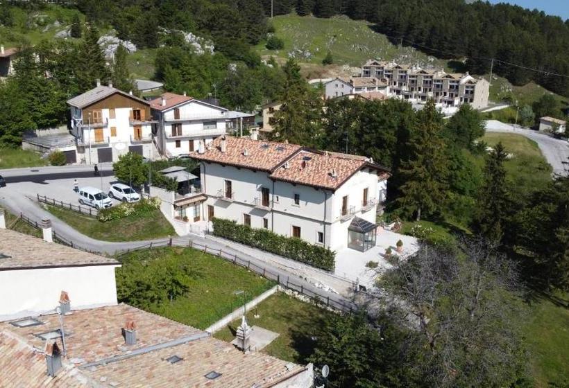 ホテル Albergo Il Gatto Bianco