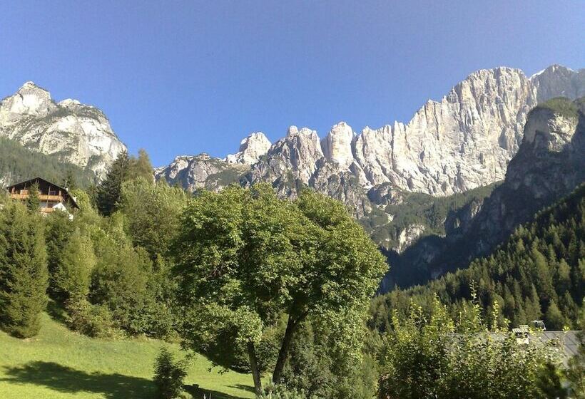 ホテル La Montanina