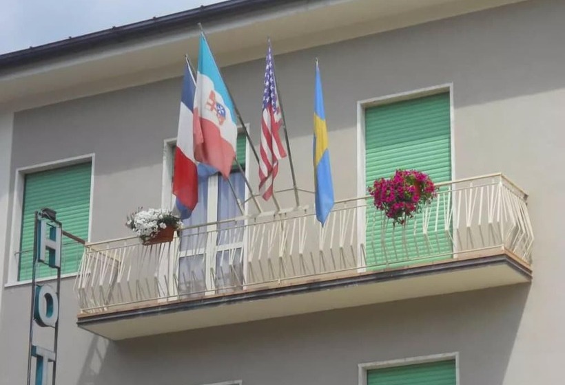 בית מלון כפרי Albergo Ristorante Belvedere