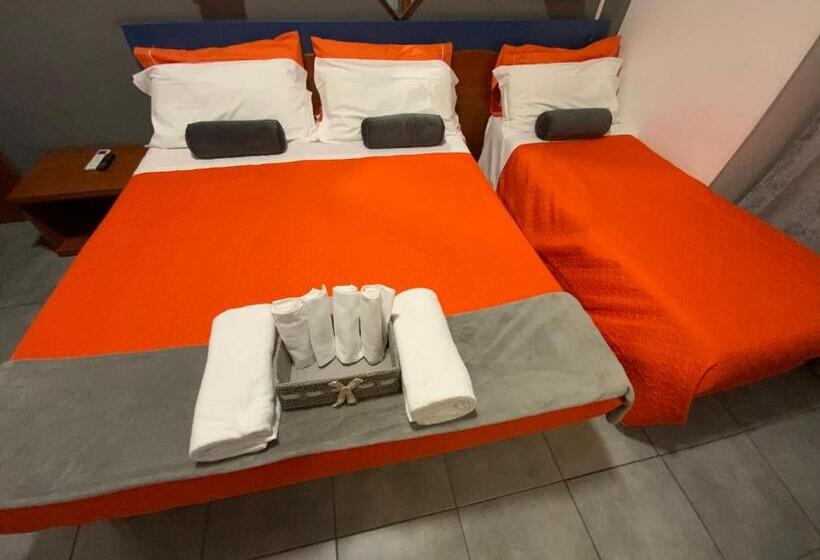 Отель Albergo Villa Marina