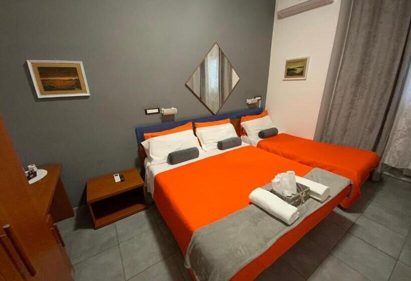 Отель Albergo Villa Marina