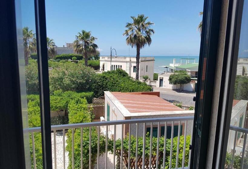 Отель Albergo Villa Marina