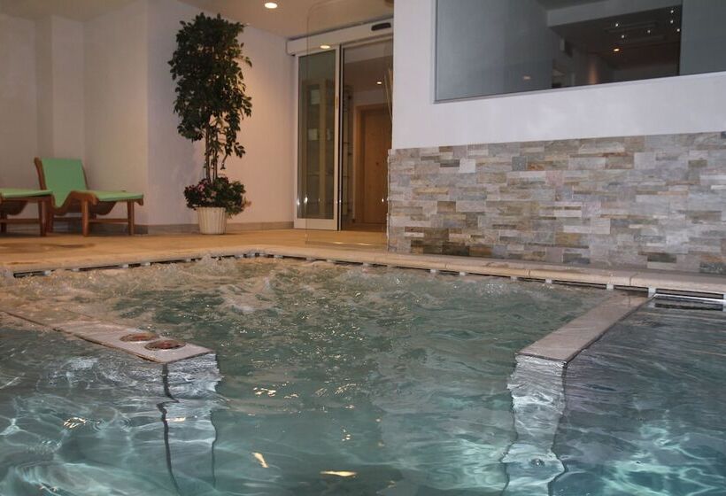 בית מלון כפרי Almazzago