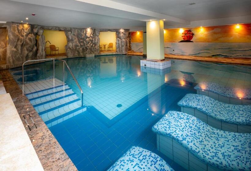 בית מלון כפרי Alpen