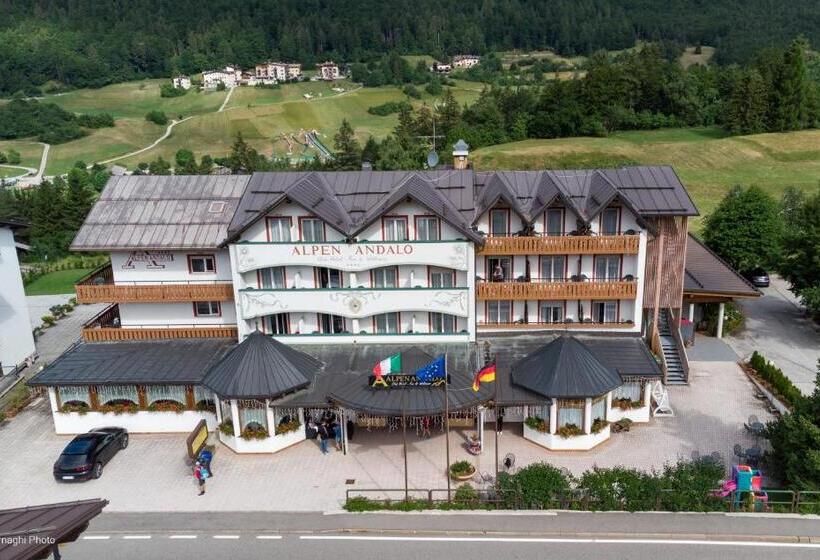בית מלון כפרי Alpen