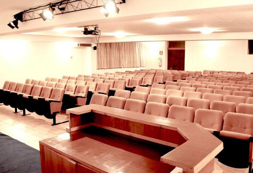 בית מלון כפרי Alpen