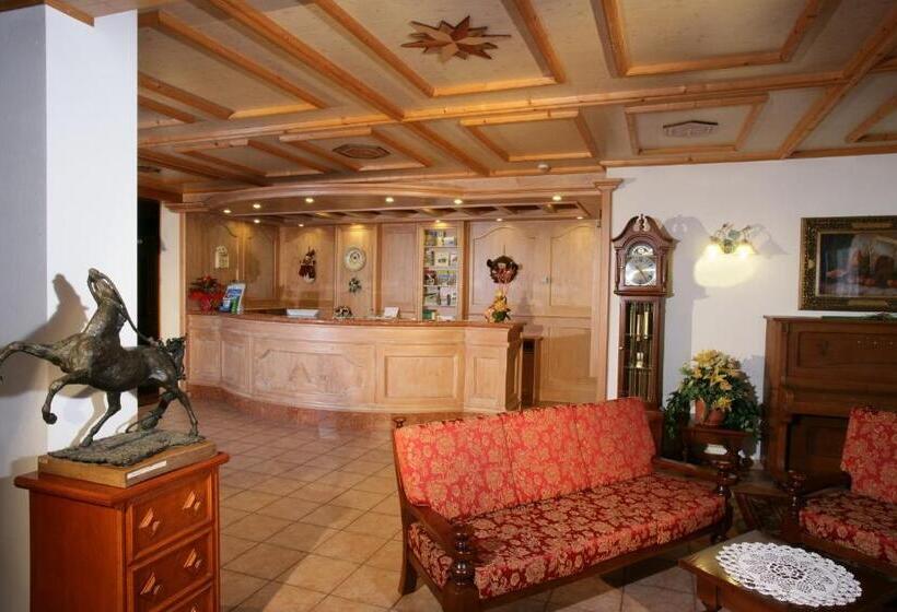 בית מלון כפרי Alpen