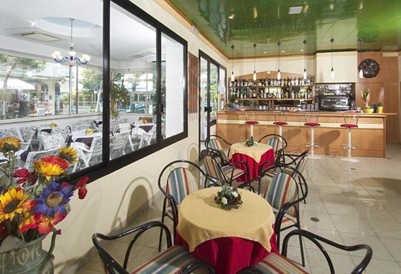 هتل Antonella & Mael