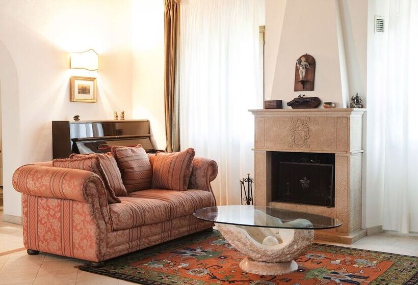 בית מלון כפרי Assia Spa