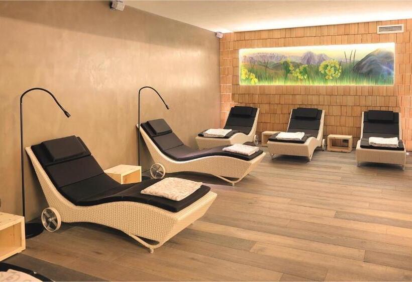 Отель Astor Suites B&b