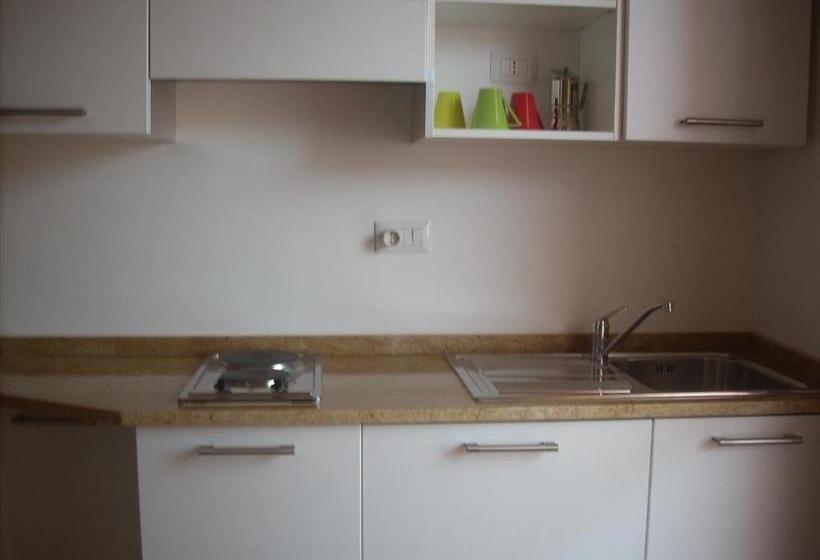 هتل Aurasol Appartamenti