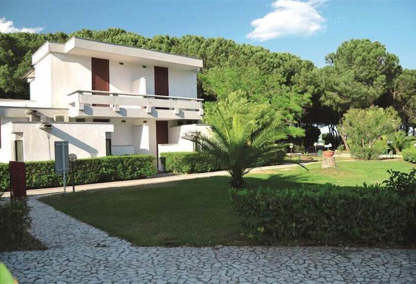 فندق Bagamoyo Resort