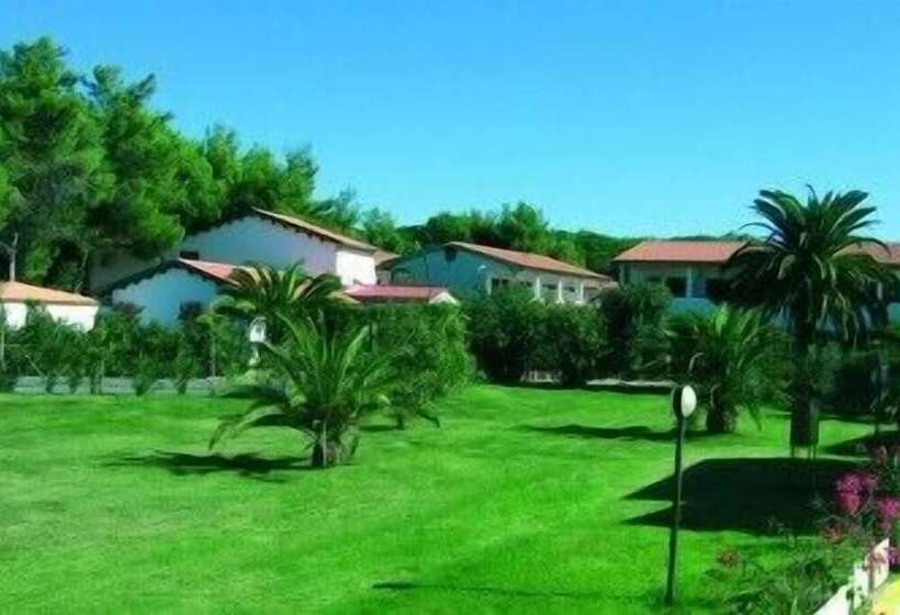 בית מלון כפרי Bagamoyo Resort