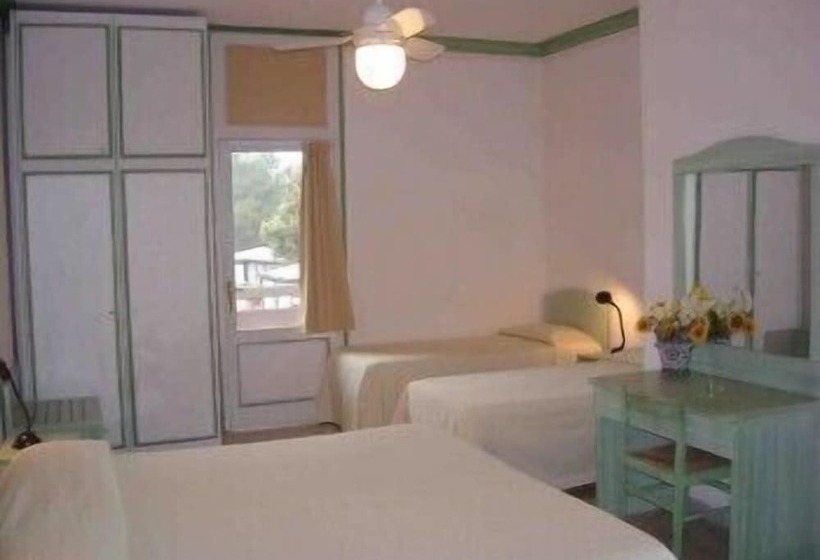 בית מלון כפרי Bagamoyo Resort