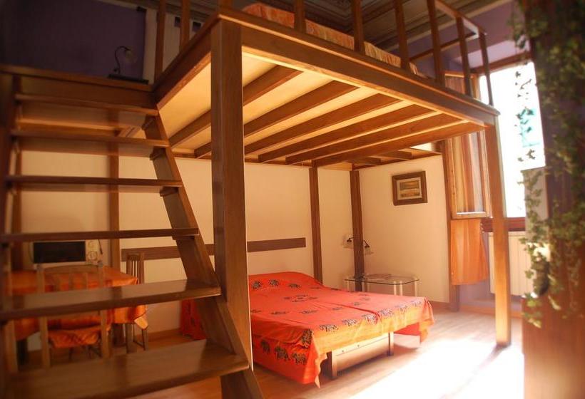 هتل B&b Calcio Storico