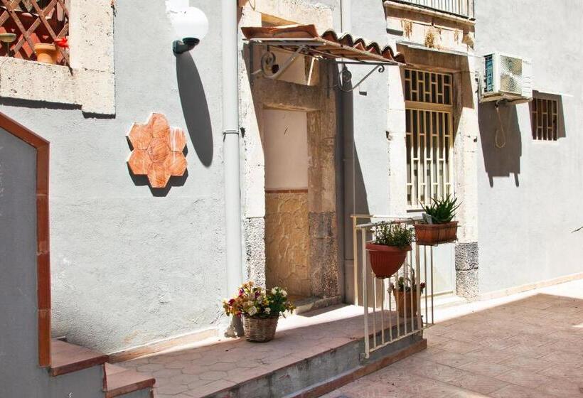 هتل B&b Garibaldi