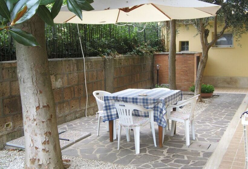 酒店 B&b La Casetta Ladispoli