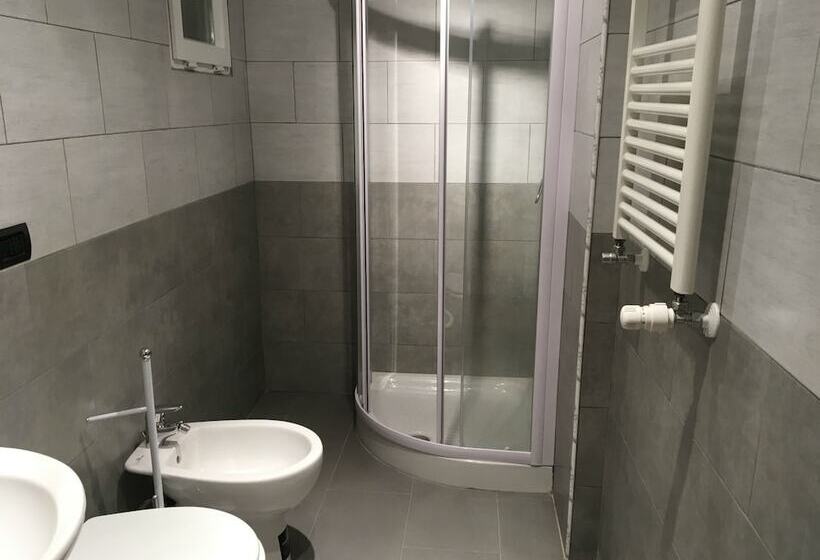 酒店 B&b La Casetta Ladispoli