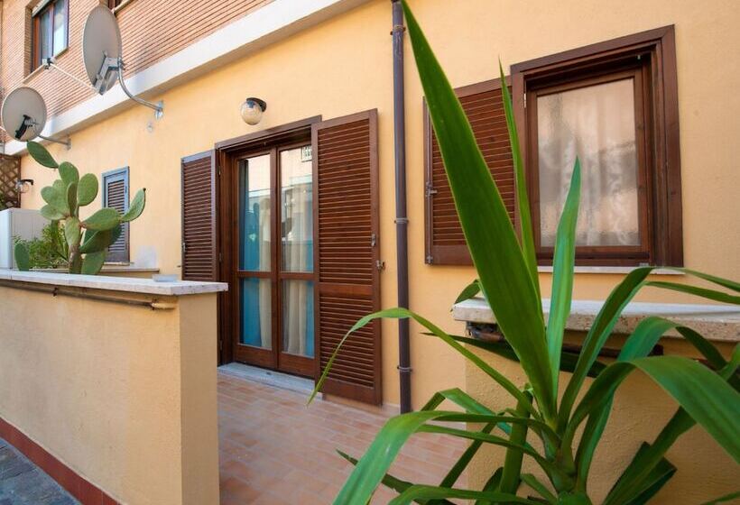 酒店 B&b La Casetta Ladispoli