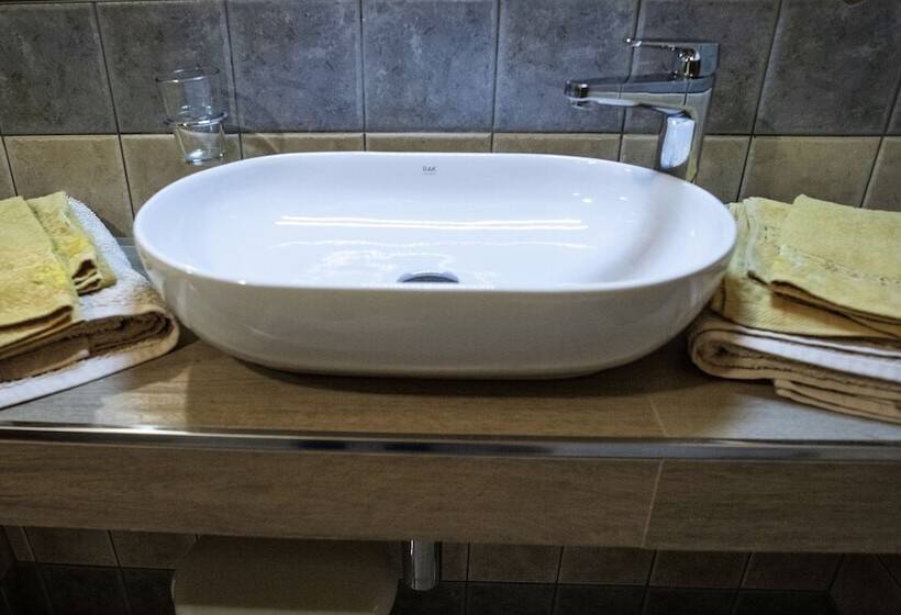 هتل B&b Le Casette Di Lu