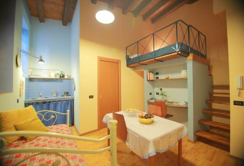 Отель B&b Le Casette Di Lu