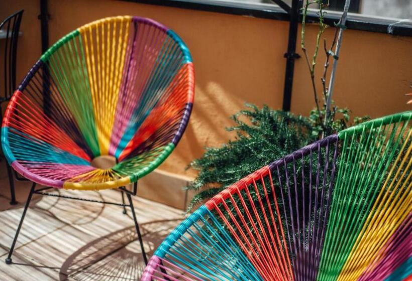 ホテル B&b Millequattrocento