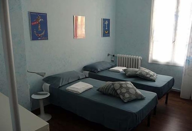 호텔 Bed & Breakfast 3b