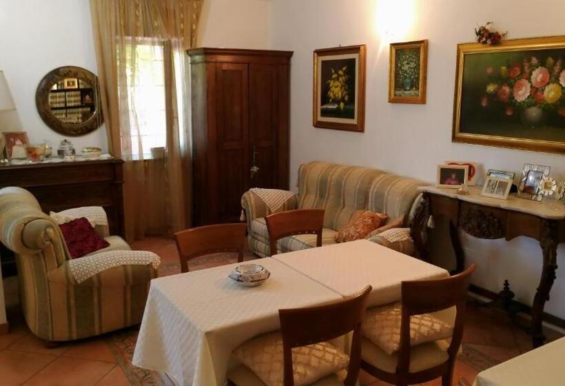 هتل Bed & Breakfast Laino