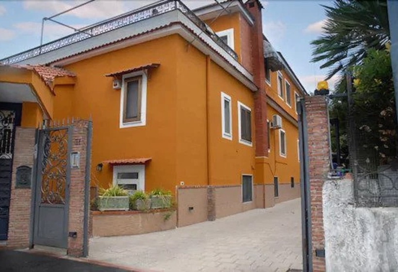 Szálloda Bed & Breakfast Villa Mena