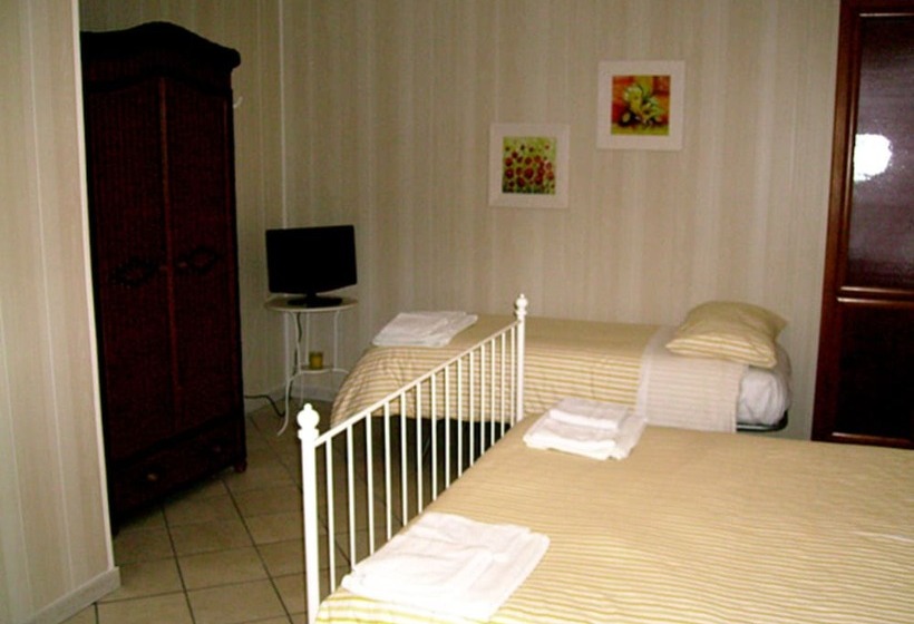 Szálloda Bed & Breakfast Villa Mena