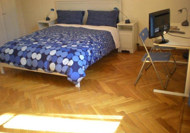 هتل Bologna Old Town